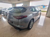 Usata Alfa Romeo Stelvio 160 CV (117 kW) 2021 Grigio SUV