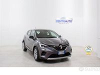 Usata Renault Captur Business 116 CV (85 kW) 2021 Grigio SUV