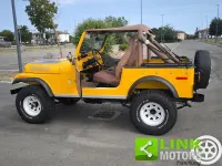 Usata Jeep CJ 150 CV (110 kW) 1977 Giallo SUV