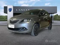 Usata Lancia Ypsilon Gold 70 CV (51 kW) 2023 Nero Utilitaria