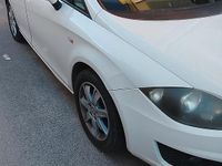 Usata Seat Leon 105 CV (77 kW) 2010 Bianco Berlina