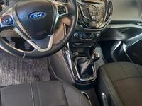 Usata Ford B-MAX 75 CV (55 kW) 2016 Grigio Monovolume