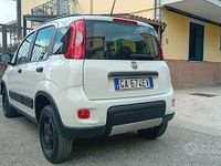 Usata Fiat Panda 4x4 S 86 CV (63 kW) 2020 Bianco Utilitaria