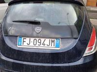 Usata Lancia Ypsilon 69 CV (50 kW) 2017 Blu/azzurro Utilitaria