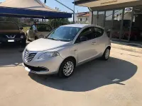 Usata Lancia Ypsilon 95 CV (69 kW) 2015 Grigio Utilitaria