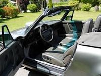 Usata Porsche 911 Carrera Cabriolet 231 CV (169 kW) 1988 Verde Cabrio