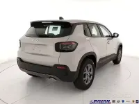 Nuova Jeep Avenger Longitude 101 CV (74 kW) 2026 Grigio SUV