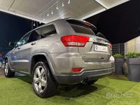 Usata Jeep Grand Cherokee Overland 241 CV (177 kW) 2011 Grigio SUV