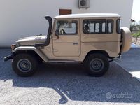 Usata Toyota Land Cruiser 1970 Marrone SUV