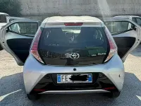 Usata Toyota Aygo 69 CV (50 kW) 2016 Grigio Utilitaria
