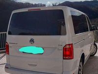 Usata VW Caravelle 150 CV (110 kW) 2017 Bianco Furgone