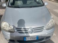 Usata VW Golf V 105 CV (77 kW) 2007 Utilitaria