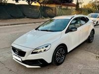 Occasion Volvo V40 CC Plus 120 ch (88 kW) 2019 Blanc Break