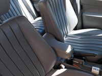 Usata Mercedes 190 1989 Grigio Berlina