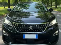 Usata Peugeot 3008 Allure 131 CV (96 kW) 2020 Nero SUV