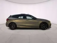 Usata BMW M135 306 CV (225 kW) 2023 Frozen pure grey Utilitaria