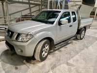 Begagnad Nissan Navara 190 HK (139 kW) 2015 Grå Pickup