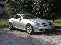 Usata Mercedes SLK200 163 CV (119 kW) 2004 Argento Cabrio