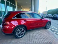 Usata Mercedes GLC220 Premium 194 CV (142 kW) 2022 Vernice rossa giacinto SUV