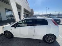 Usata Fiat Grande Punto Sport 90 CV (66 kW) 2008 Bianco Utilitaria
