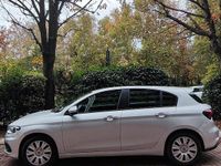 Usata Fiat Tipo 120 CV (88 kW) 2018 Grigio Station wagon