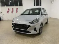 Nuova Hyundai i10 63 CV (46 kW) 2025 Grigio metalizzato Utilitaria