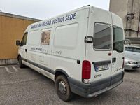 Usata Opel Movano 114 CV (83 kW) 2001 Bianco pastello Berlina
