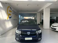 Usata Dacia Sandero Comfort 90 CV (66 kW) 2018 Blu metallizzato Utilitaria