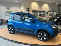 Usata Fiat Panda Cross 69 CV (50 kW) 2024 Blu/azzurro Utilitaria