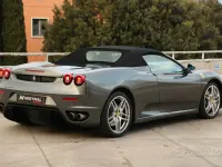 Usata Ferrari F430 490 CV (360 kW) 2006 Grigio Cabrio