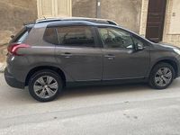 Usata Peugeot 2008 92 CV (67 kW) 2017 Grigio SUV