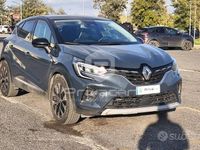 Usata Renault Captur Techno 101 CV (74 kW) 2023 Blu SUV