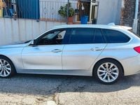 Usata BMW 318 143 CV (105 kW) 2014 Grigio Station wagon