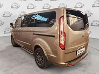 Usata Ford Tourneo Titanium 131 CV (96 kW) 2022 Bronzo Monovolume
