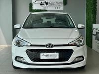 Usata Hyundai i20 73 CV (53 kW) 2016 Bianco Berlina