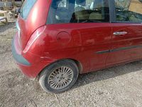 Usata Lancia Ypsilon 2004 Rosso Utilitaria