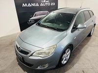 Usata Opel Astra 110 CV (80 kW) 2013 Argento Station wagon
