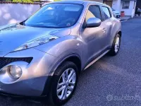 Usata Nissan Juke 117 CV (86 kW) 2011 Grigio SUV