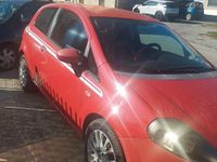 Usata Fiat Grande Punto 75 CV (55 kW) 2008 Rosso Utilitaria