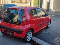 Usata Peugeot 107 Access 68 CV (50 kW) 2009 Rosso Utilitaria