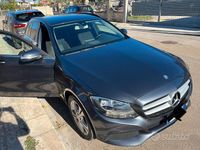 Usata Mercedes C180 156 CV (114 kW) 2015 Grigio Station wagon