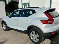 Usata Volvo XC40 129 CV (94 kW) 2021 Grigio SUV