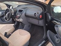 Usata Peugeot 107 68 CV (50 kW) 2006 Nero Utilitaria