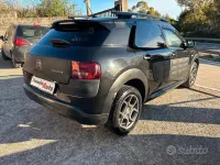 Usata Citroën C4 Cactus Shine 99 CV (72 kW) 2015 Nero Utilitaria