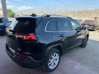 Usata Jeep Cherokee Limited 140 CV (102 kW) 2016 Nero SUV