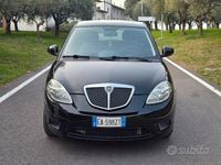Usata Lancia Ypsilon 60 CV (44 kW) 2010 Nero Utilitaria