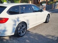 Usata BMW 318 Sport Line 143 CV (105 kW) 2013 Bianco Berlina