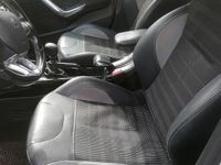 Usata Peugeot 2008 Allure 120 CV (88 kW) 2017 Bianco SUV