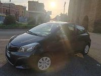 Usata Toyota Yaris Active 69 CV (50 kW) 2012 Utilitaria