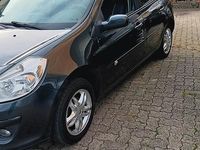 Usata Renault Clio II Luxe 75 CV (55 kW) 2007 Nero Berlina